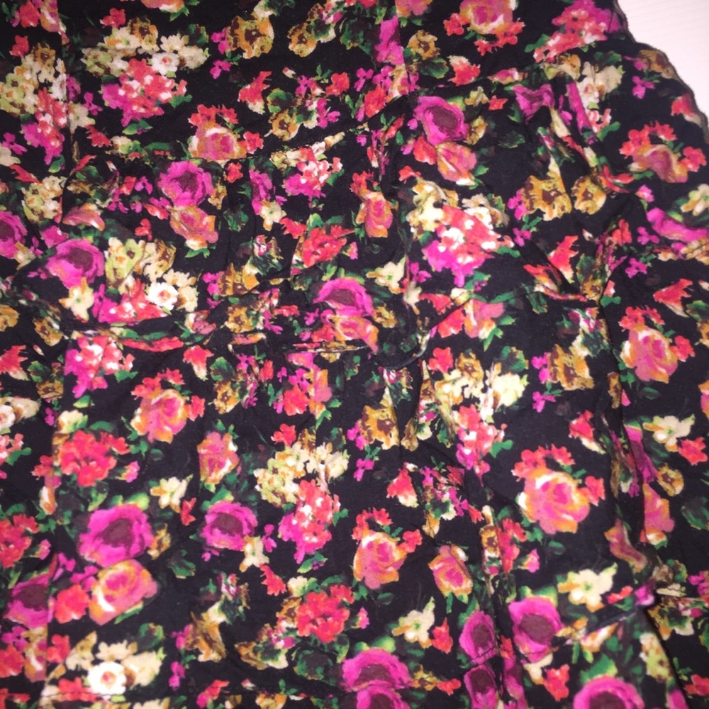 F21 Strapless Ruffled Dress - Picture 2 of 5